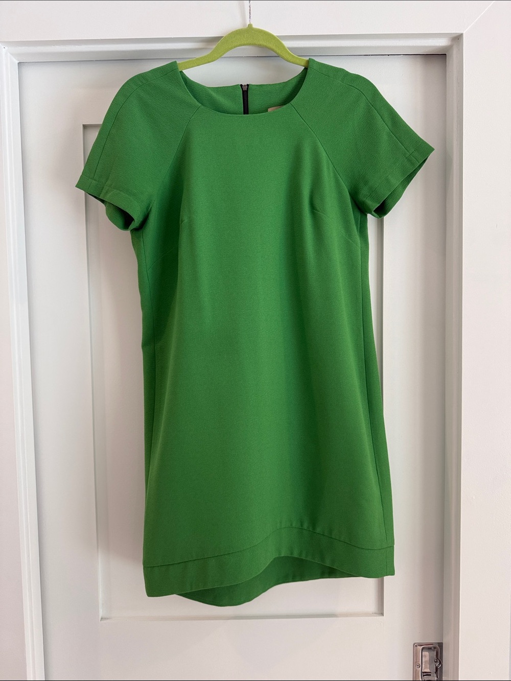 Philosophy Short-Sleeve Shift Dress in Green
